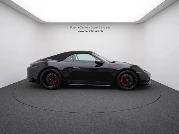 PORSCHE 911 Carrera 4 GTS Cabriolet