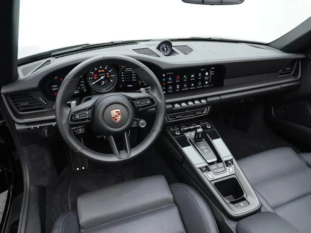 PORSCHE 911 Carrera 4 GTS Cabriolet