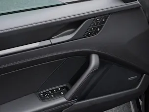 PORSCHE 911 Carrera 4 GTS Cabriolet