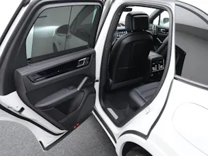 PORSCHE Cayenne E-Hybrid Platinum Edition