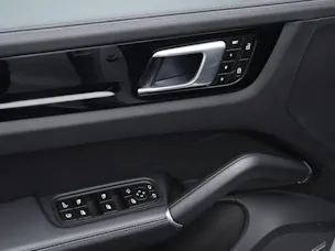 PORSCHE Cayenne E-Hybrid Platinum Edition