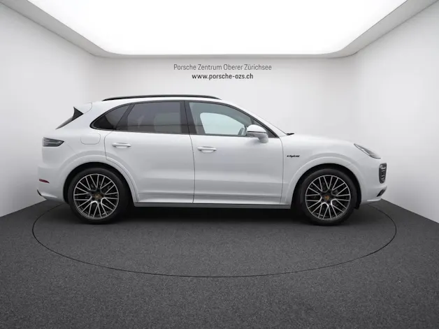 PORSCHE Cayenne E-Hybrid Platinum Edition
