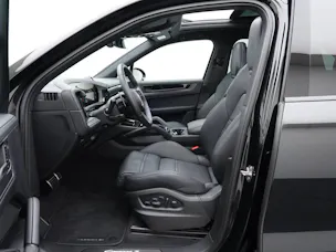 PORSCHE Cayenne S E-Hybrid Black Edition