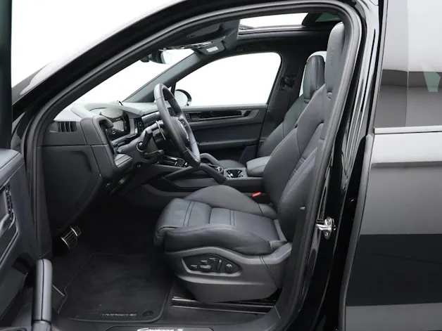 PORSCHE Cayenne S E-Hybrid Black Edition
