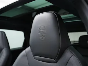 PORSCHE Cayenne S E-Hybrid Black Edition