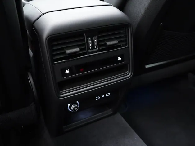 PORSCHE Cayenne S E-Hybrid Black Edition