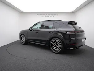 PORSCHE Cayenne S E-Hybrid Black Edition