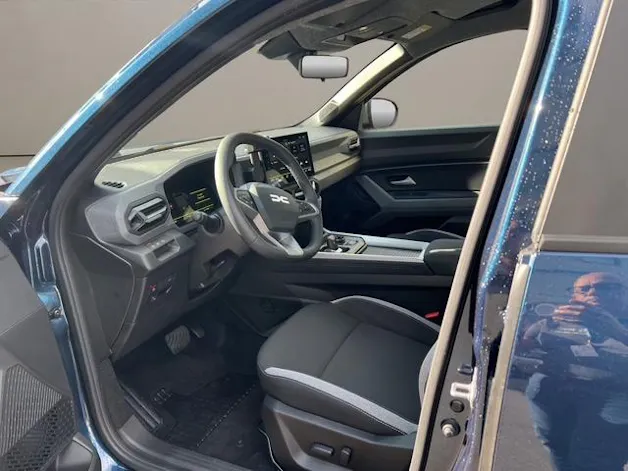 DACIA Bigster Hybrid Journey 4WD 150PS