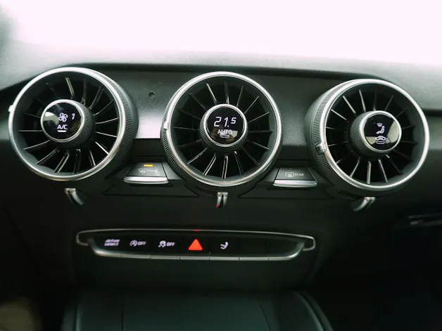 AUDI TT Coupé 2.0 TFSI S line quattro S-Tronic