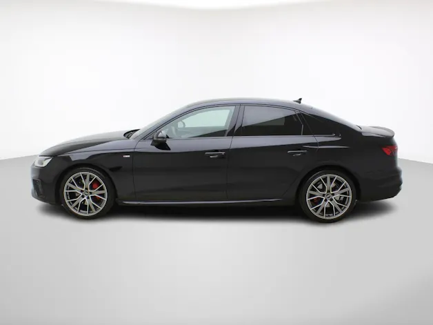 AUDI A4 40 TFSI S line S-Tronic