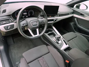 AUDI A4 40 TFSI S line S-Tronic