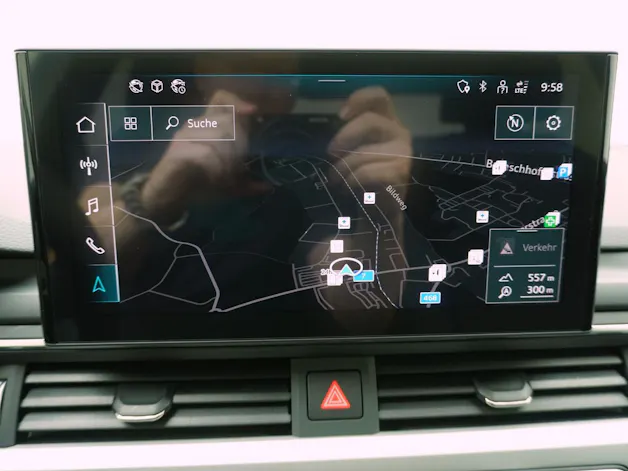 AUDI A4 40 TFSI S line S-Tronic
