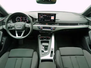 AUDI A4 40 TFSI S line S-Tronic
