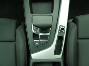 AUDI A4 40 TFSI S line S-Tronic