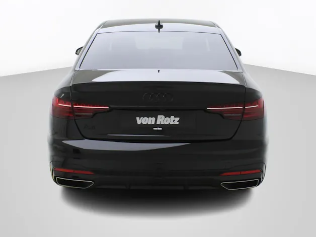 AUDI A4 40 TFSI S line S-Tronic