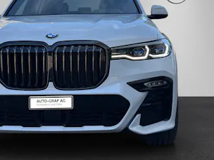 BMW X7 G07 40d xDrive SAG
