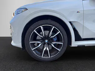 BMW X7 G07 40d xDrive SAG