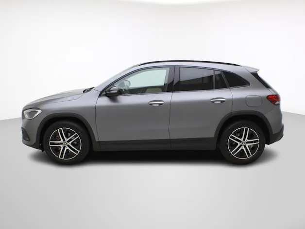 MERCEDES-BENZ GLA-Klasse GLA 220 d Progressive 4matic
