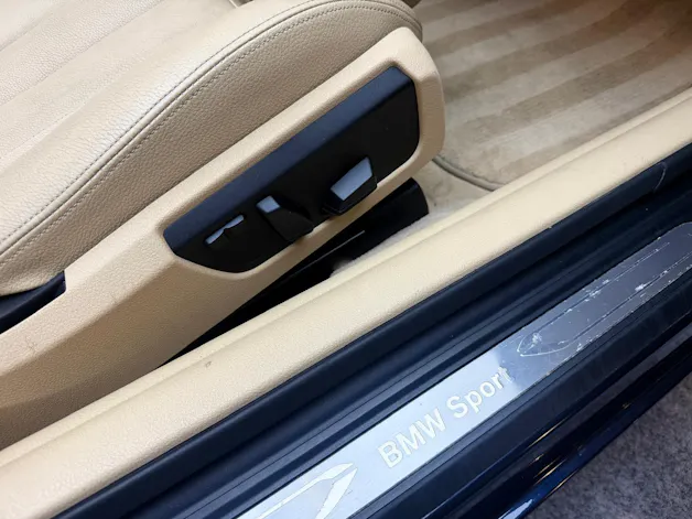 BMW 4er Reihe F33 Cabrio 420i Sport-Line