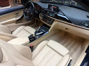BMW 4er Reihe F33 Cabrio 420i Sport-Line
