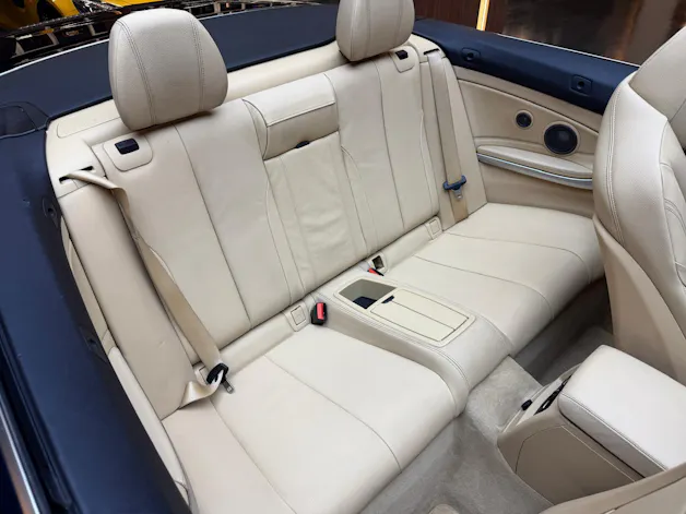 BMW 4er Reihe F33 Cabrio 420i Sport-Line