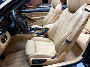 BMW 4er Reihe F33 Cabrio 420i Sport-Line