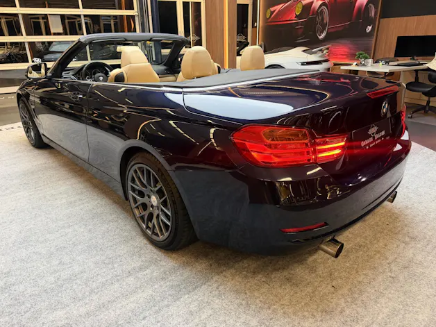BMW 4er Reihe F33 Cabrio 420i Sport-Line