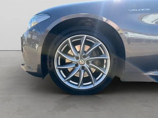 ALFA ROMEO Giulia 2.0 Q4 Veloce