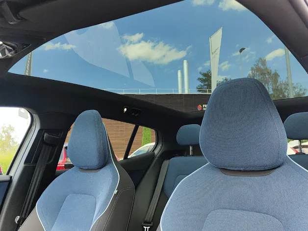VOLVO EX30 CC E60 Twin Performance AWD