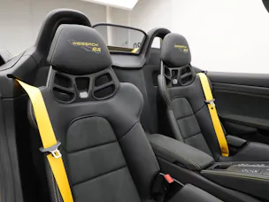 PORSCHE 718 Spyder RS