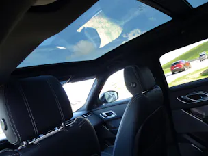 Land Rover Range Rover Velar R-Dynamic P 300 SE Automatic