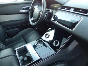 Land Rover Range Rover Velar R-Dynamic P 300 SE Automatic