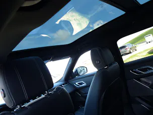 Land Rover Range Rover Velar R-Dynamic P 300 SE Automatic