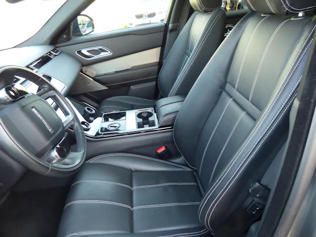 Land Rover Range Rover Velar R-Dynamic P 300 SE Automatic