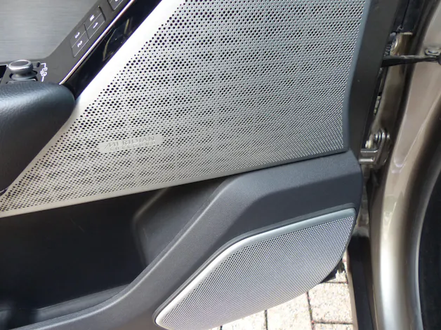 Land Rover Range Rover Velar R-Dynamic P 300 SE Automatic
