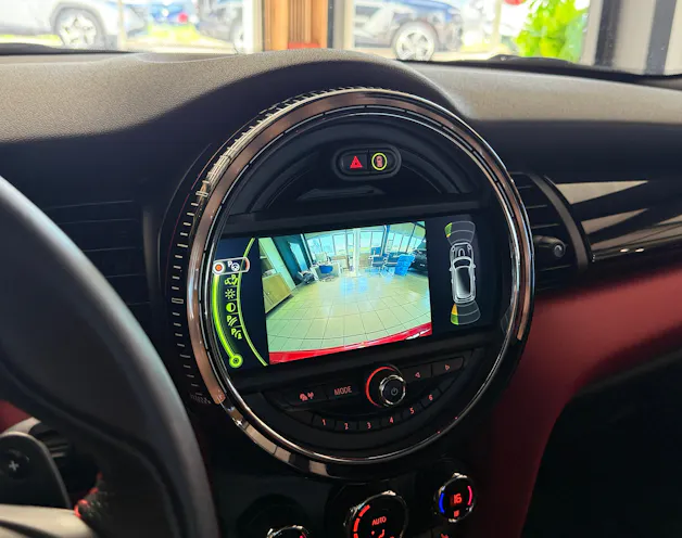 MINI Cooper John Cooper Works Steptronic