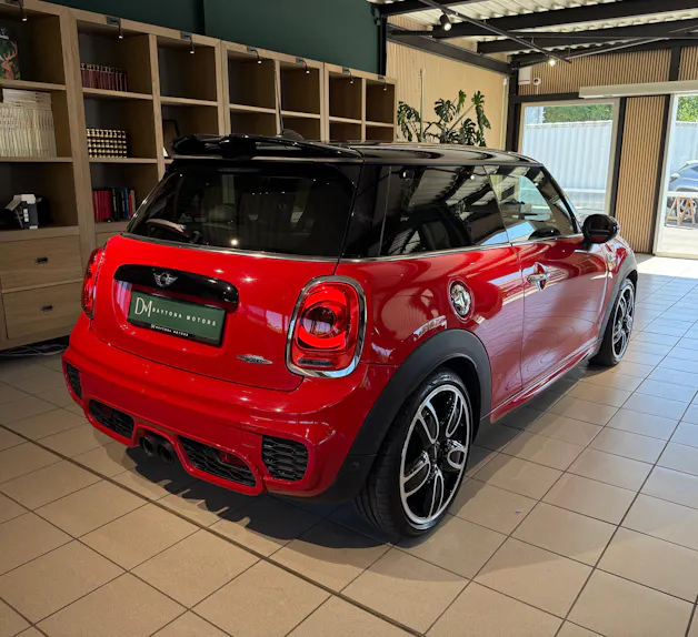 MINI Cooper John Cooper Works Steptronic