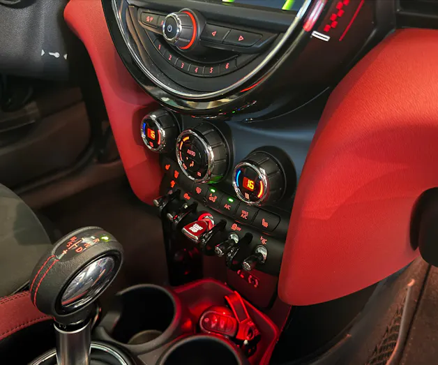 MINI Cooper John Cooper Works Steptronic