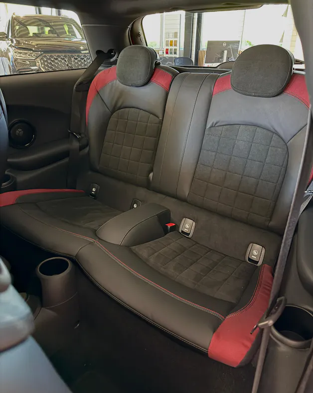 MINI Cooper John Cooper Works Steptronic