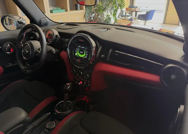 MINI Cooper John Cooper Works Steptronic
