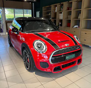MINI Cooper John Cooper Works Steptronic