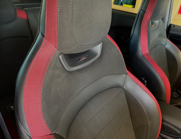 MINI Cooper John Cooper Works Steptronic