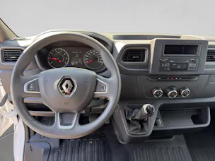 RENAULT Master T35 2.3 Blue dCi 135 L3H2