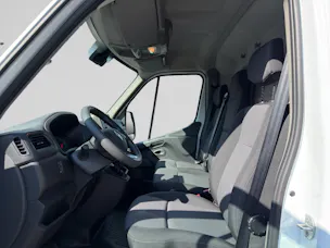RENAULT Master T35 2.3 Blue dCi 135 L3H2