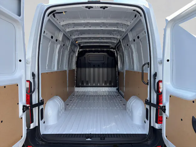 RENAULT Master T35 2.3 Blue dCi 135 L3H2