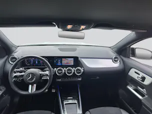 MERCEDES-BENZ GLA 200 d AMG Line Night 8G-DCT