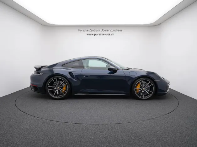 PORSCHE 911 Turbo S