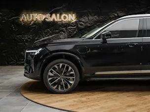 VOLVO XC90 T8 eAWD PluginHybrid Plus Bright Geartronic *7 Sitzer*Facelift*Panorama*Lenkradheizung*Harman/Kardon*