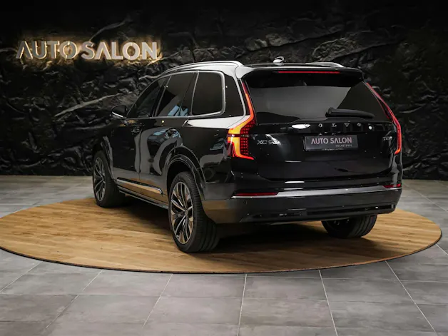 VOLVO XC90 T8 eAWD PluginHybrid Plus Bright Geartronic *7 Sitzer*Facelift*Panorama*Lenkradheizung*Harman/Kardon*
