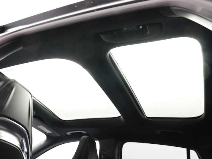 Vehicle image MERCEDES-BENZ GLA 35 AMG